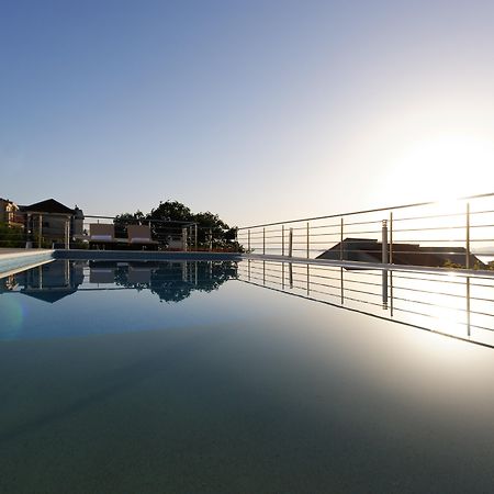 Villa Mermaid Your Croatian Haven With Luxury Pool And Scenic Views Podstrana Kültér fotó