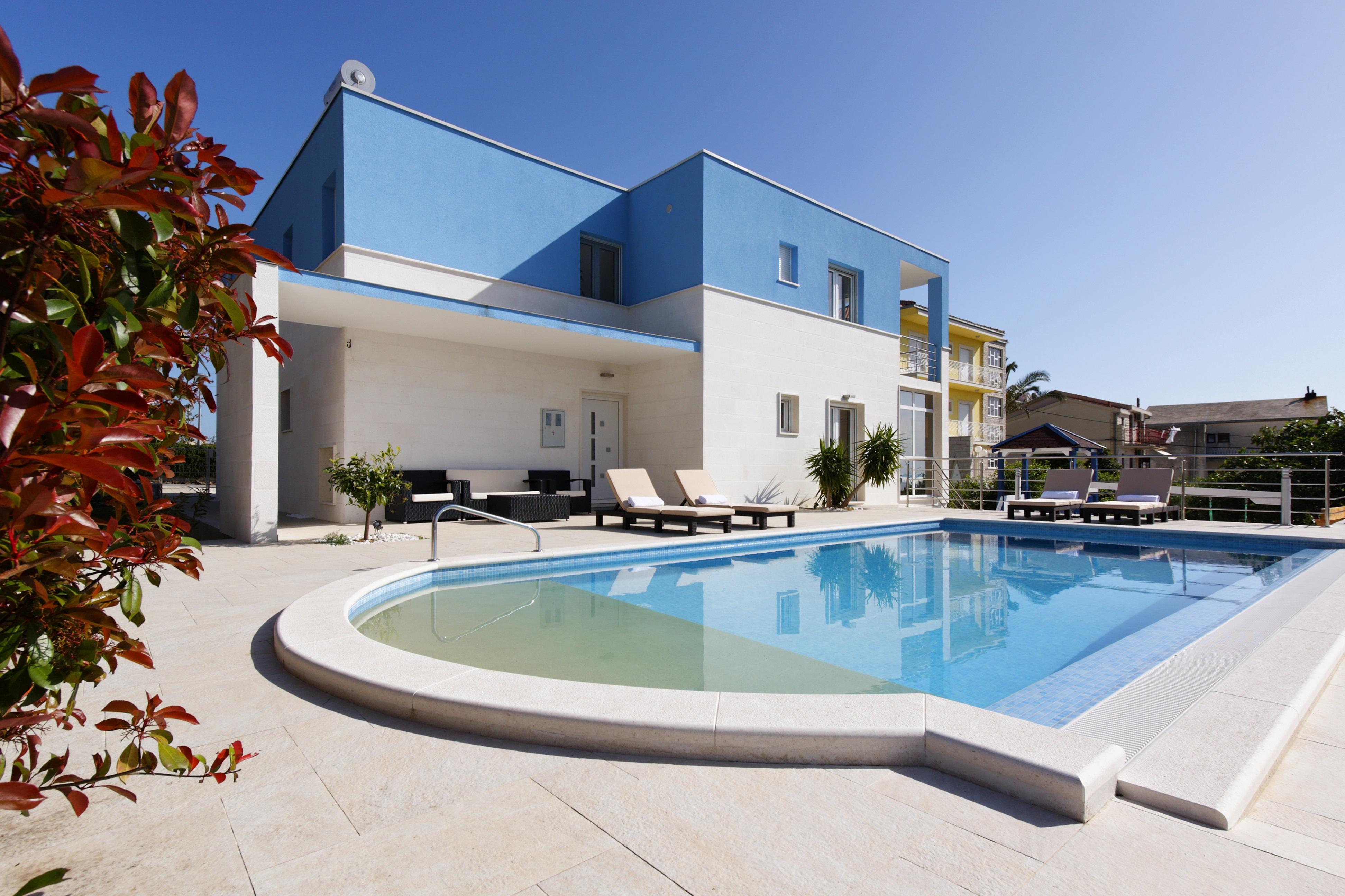 Villa Mermaid Your Croatian Haven With Luxury Pool And Scenic Views Podstrana Kültér fotó