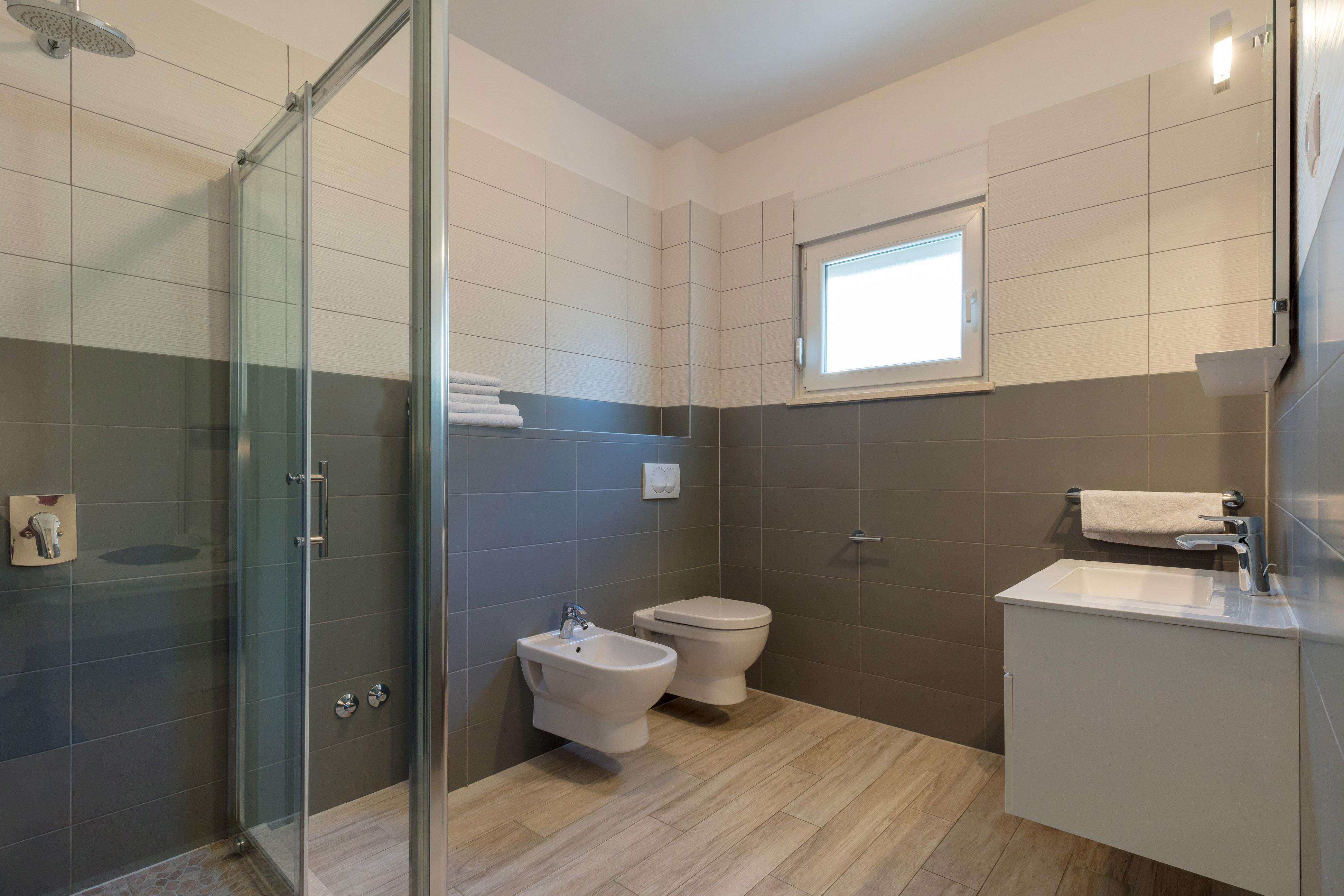Villa Mermaid Your Croatian Haven With Luxury Pool And Scenic Views Podstrana Kültér fotó