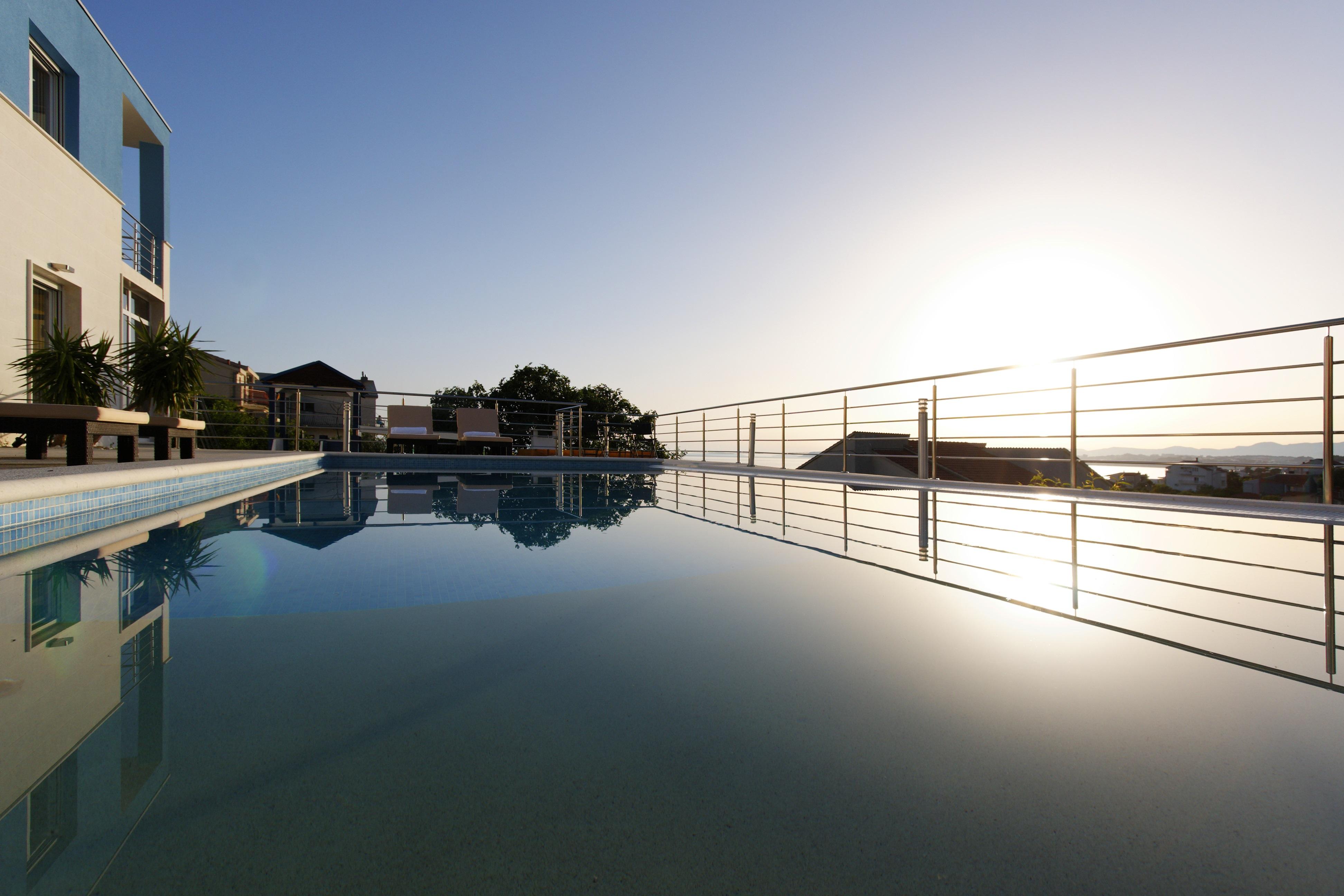 Villa Mermaid Your Croatian Haven With Luxury Pool And Scenic Views Podstrana Kültér fotó